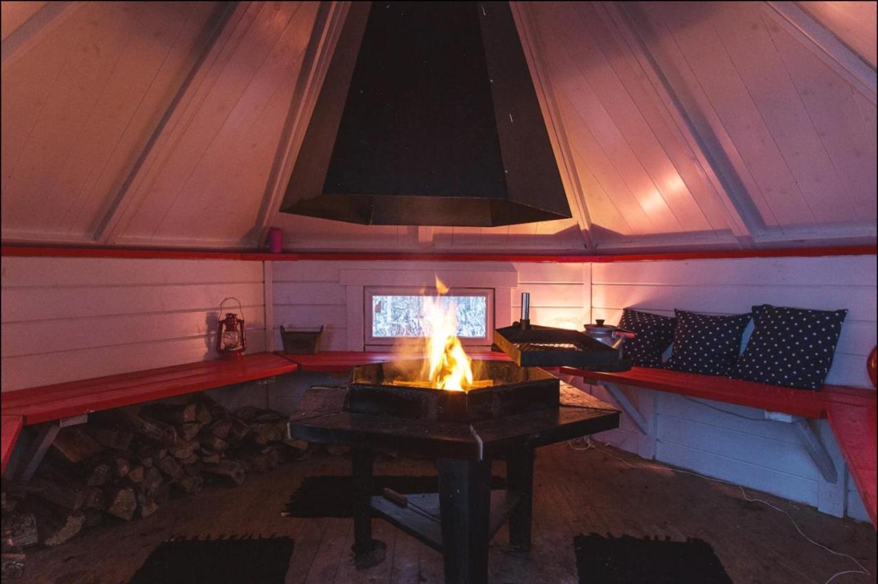 Luxurious Villa Kinos With Jacuzzi Rovaniemi Exterior foto